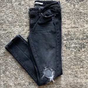 Levi’s dark wash jeans